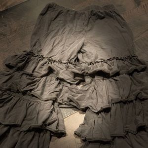 Little girls ruffle pants